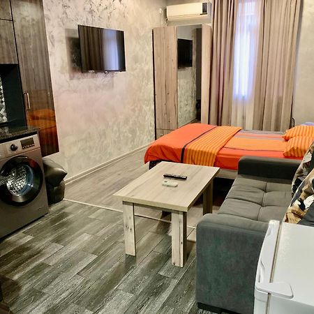 Studio Near Republic Square Yerevan Exterior photo